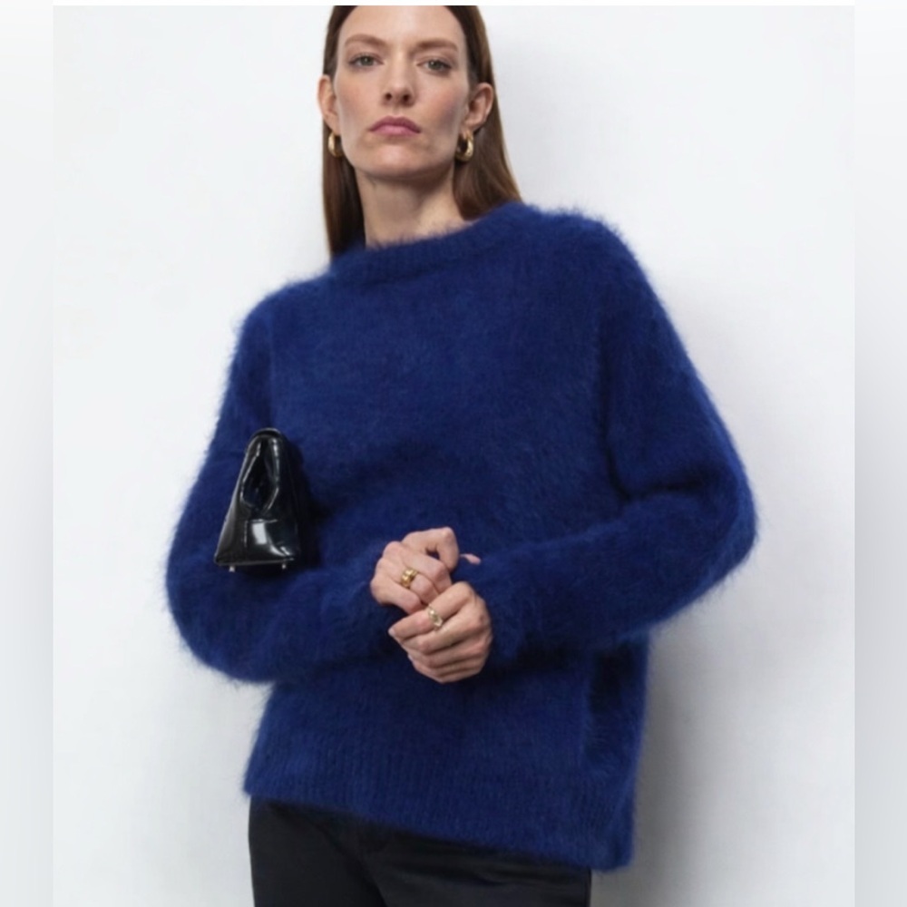 Goop G Label Oversized Angora Crew Sweater Size M Blue Minimalist Quiet Luxury